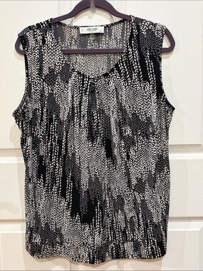Jones Studio Black & White Abstract women’s Sleeveless top Tank 1X